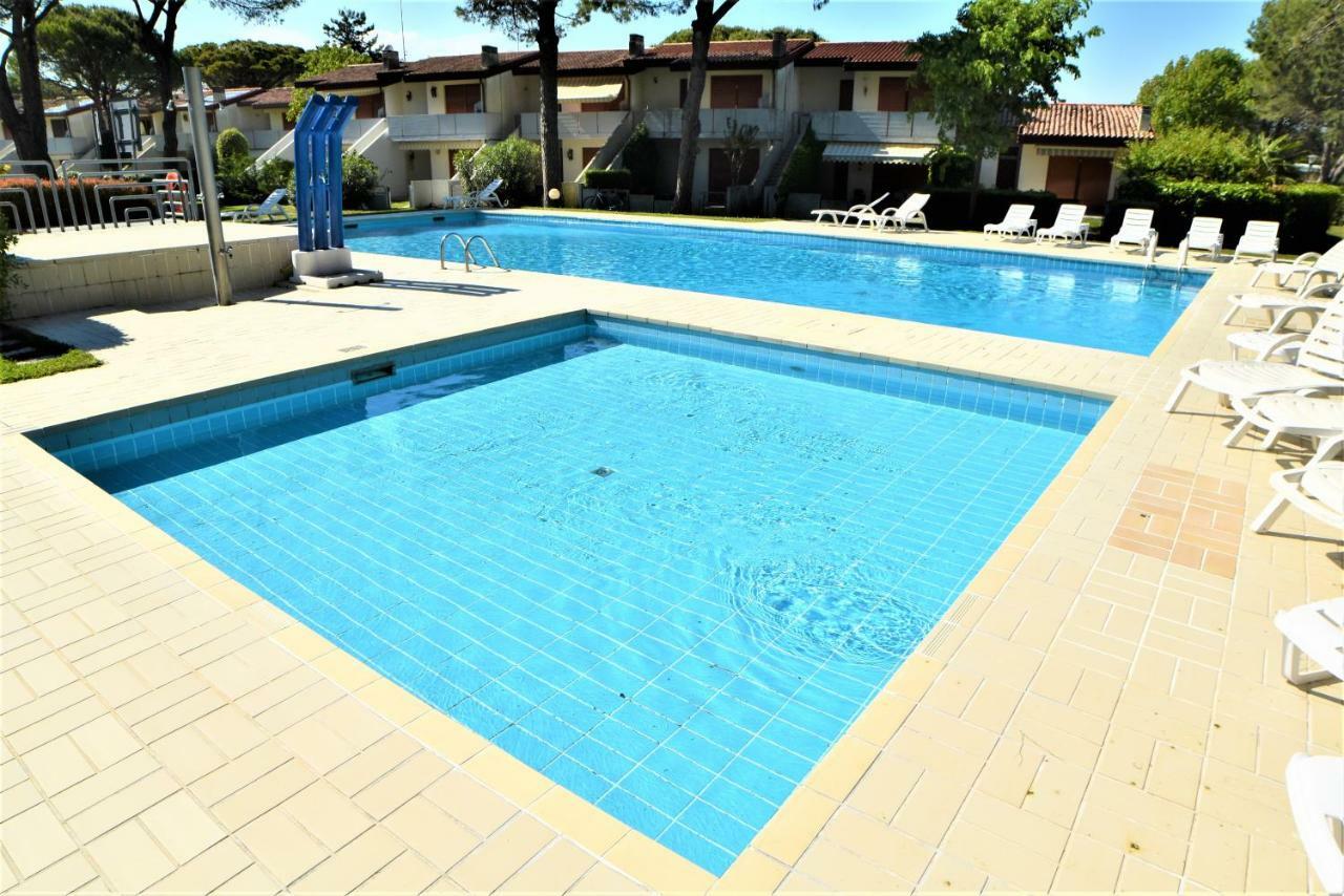 Villaggio Anna Bibione Eksteriør bilde