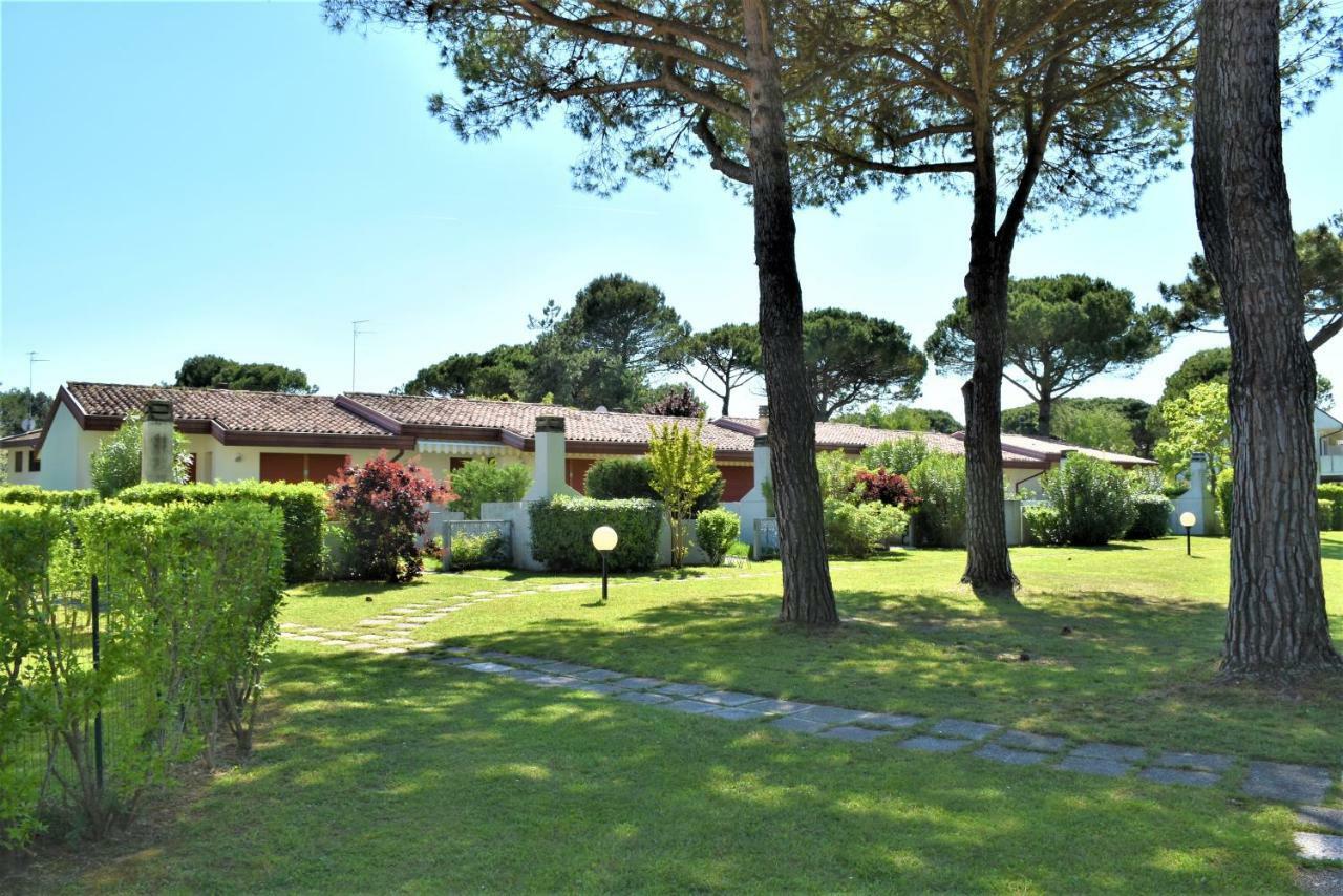 Villaggio Anna Bibione Eksteriør bilde